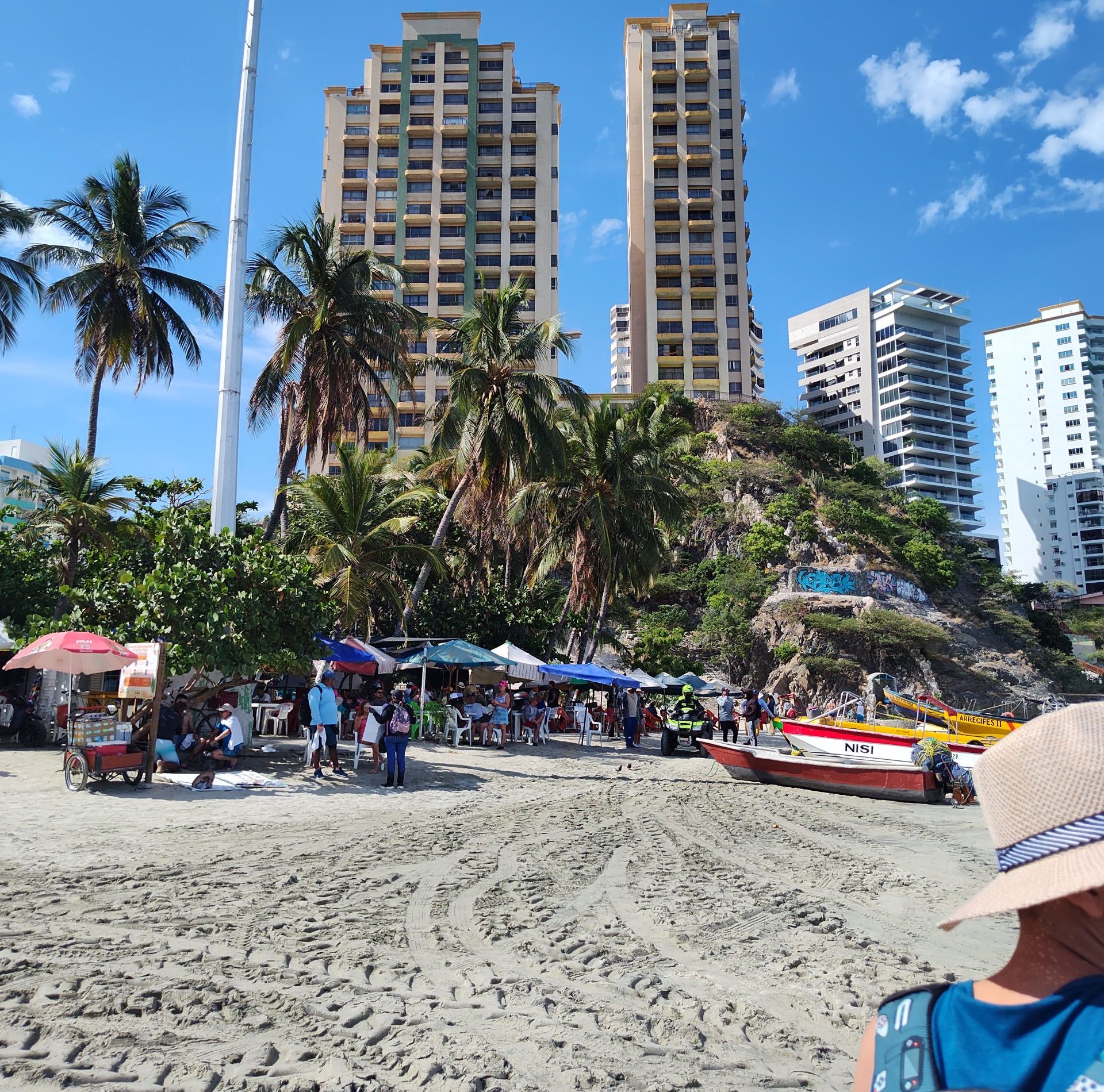 living in colombia as an expat