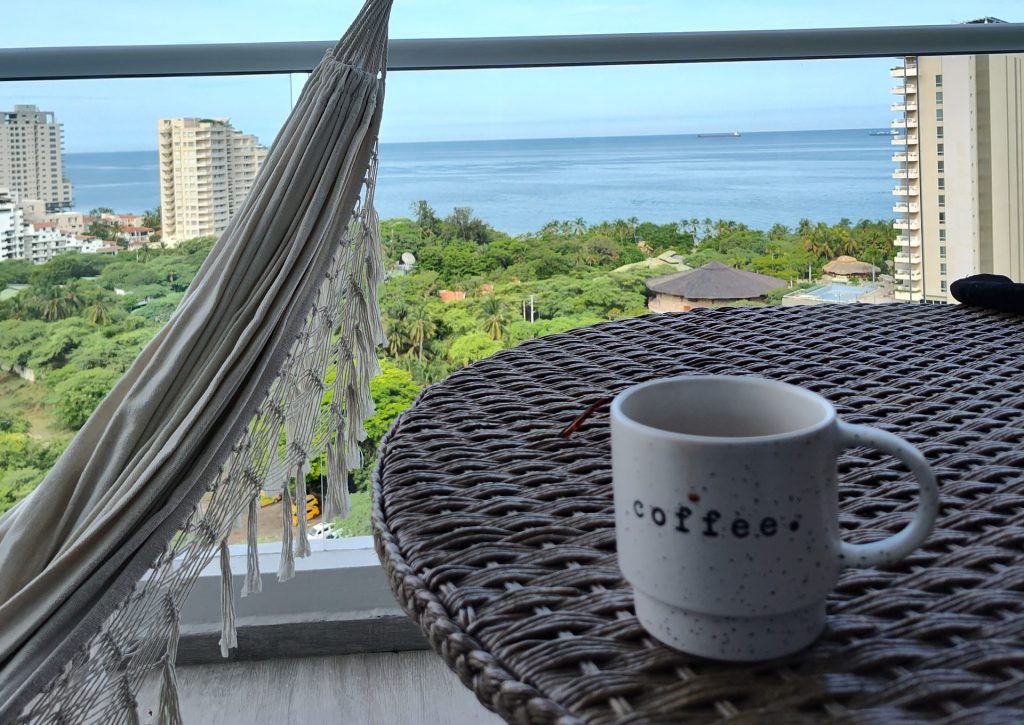 Retiring in Colombia: A Complete Guide for Foreigners (2026 Edition) Costs, Visas & Best Cities